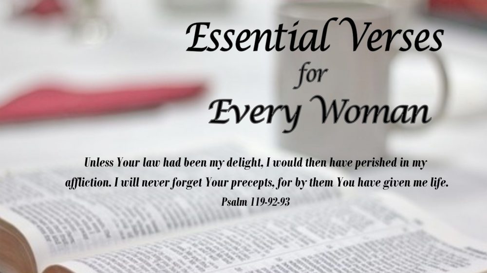 Essential Verses for Every Woman (2017)